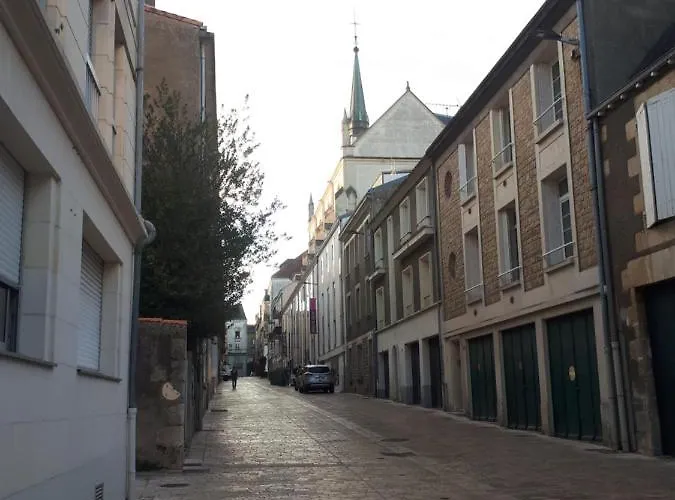 Edouard Grimaux Apartman *