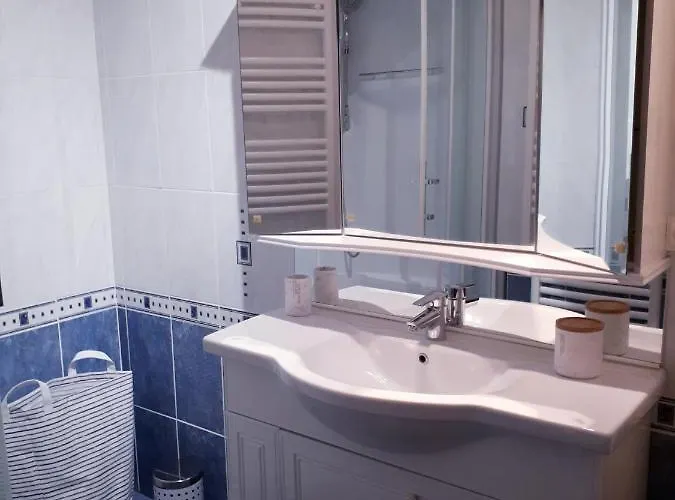 Edouard Grimaux Apartman *